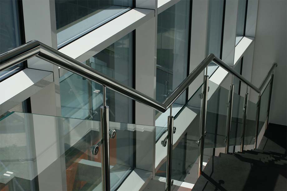 BALUSTRADY NIERDZEWNE